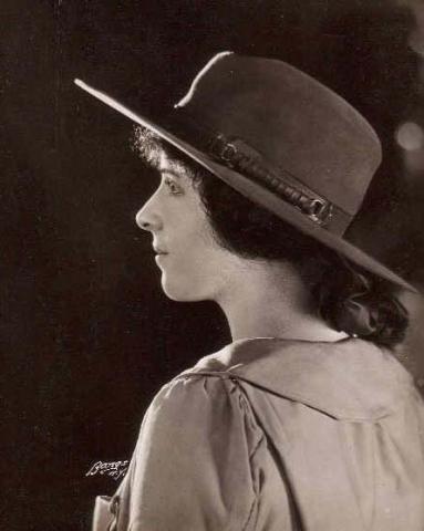 Edna Goodrich