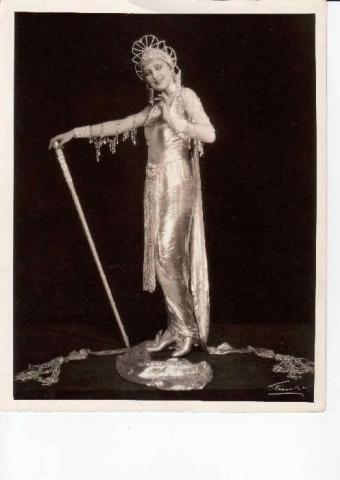 Billie Dove