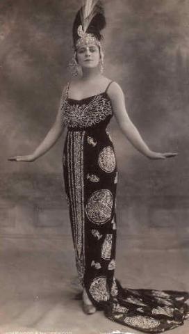 Valeska Suratt